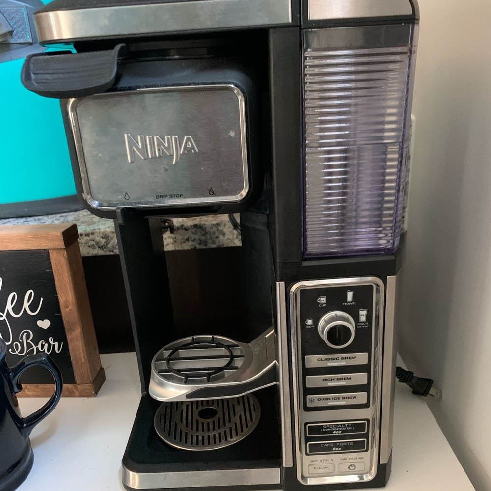 Ninja Coffee Bar CF110